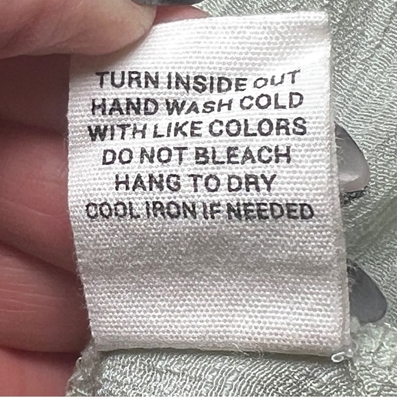 E & M‎ Women’s Chic Mint And Black Polka Dot Wrap Blouse Bow Detail Size Small - Picture 15 of 15